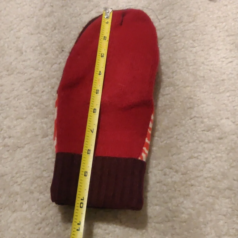 HandMade UpCycle Wool, Cashmere Blend Burgundy, Red Lightweight Warm Mittens.